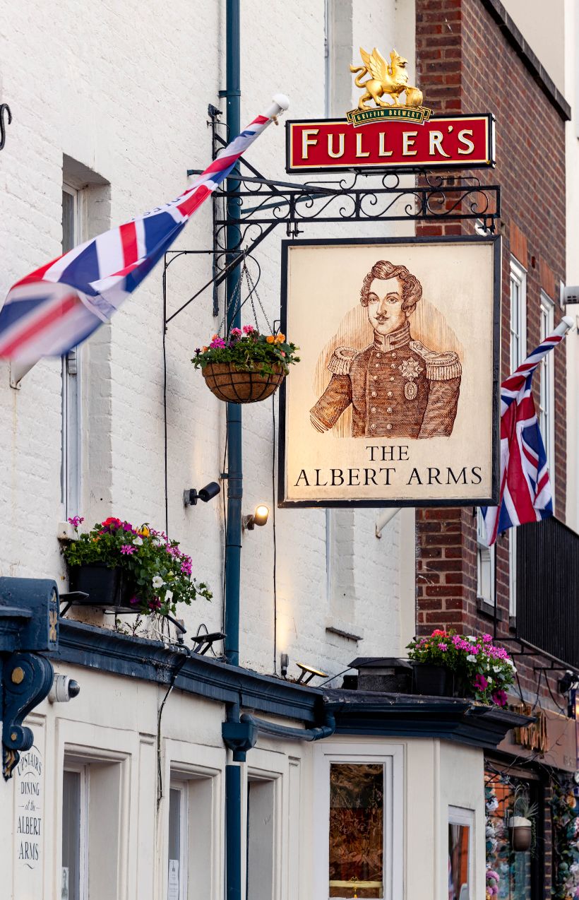 Albert Arms swing sign showing Prince Albert in military uniform